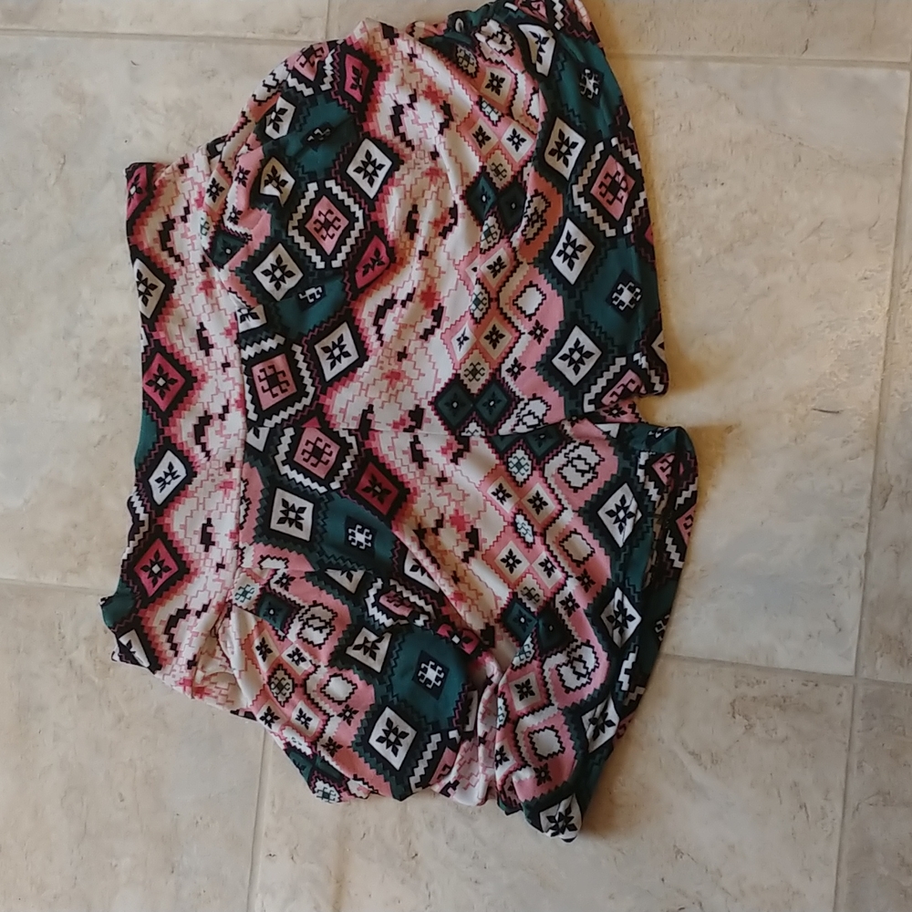 Patterned shorts, 13-14 kids